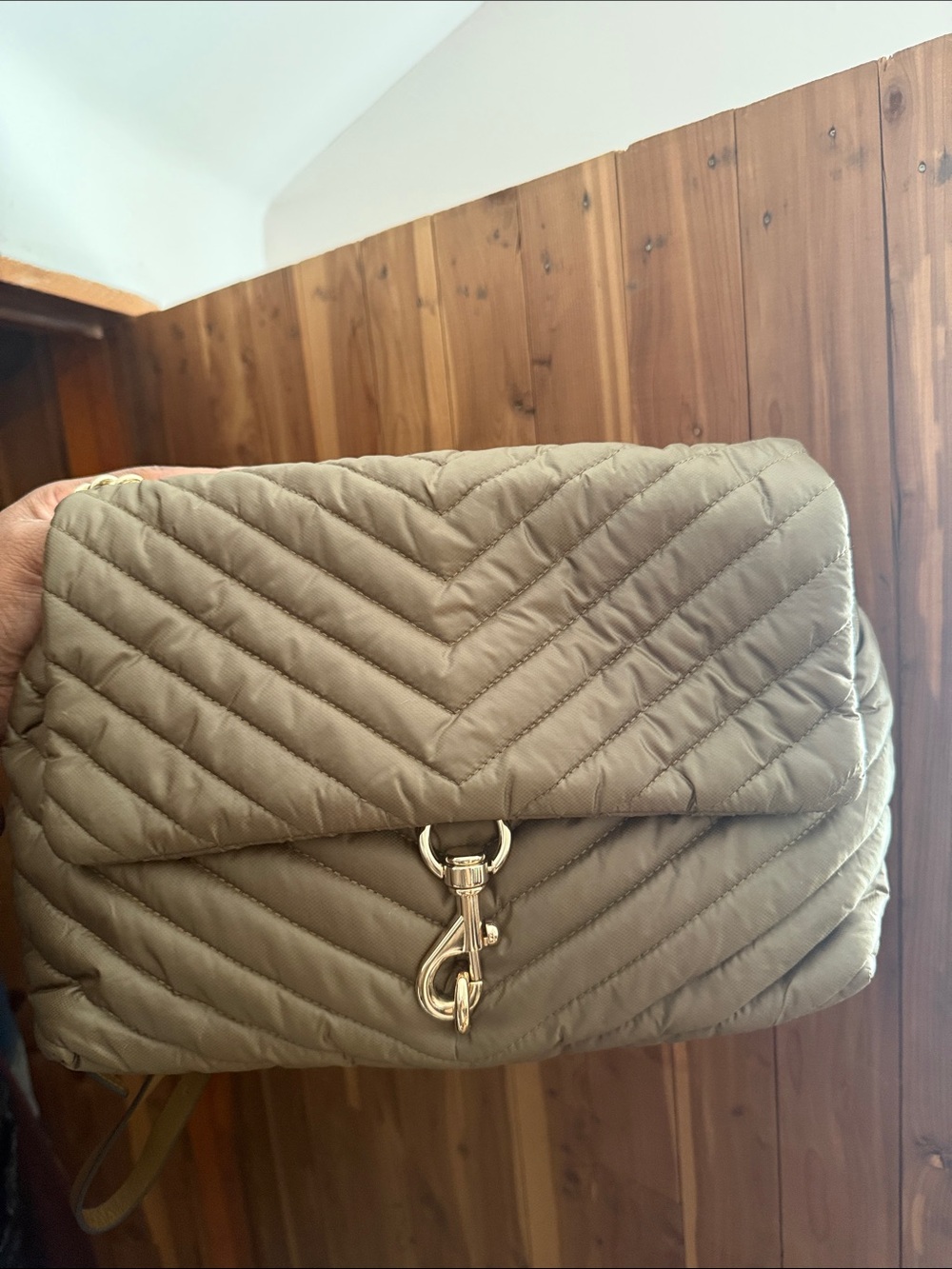 Quilted green Shoulder Bag with gold Hardware